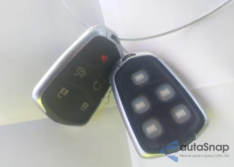 2019 Cadillac Xts Luxury from USA, damaged, VIN 2G61M5S39K9115544